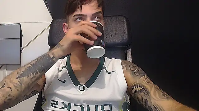 BrandonTate online show from 06/18/26, 04:44