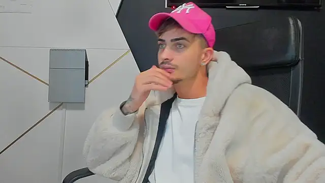 BrandonTate online show from 01/10/26, 05:36