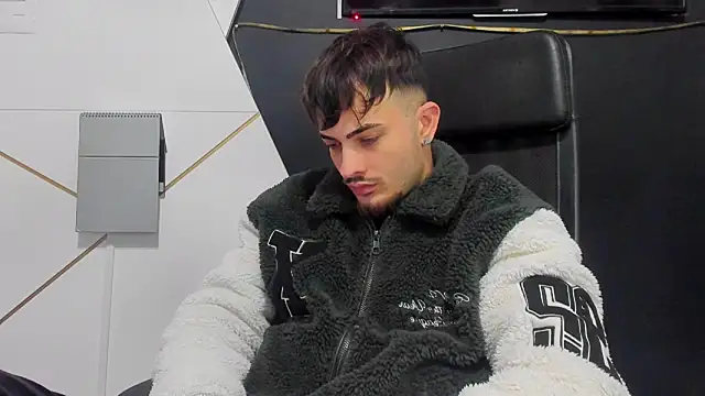 BrandonTate online show from 03/28/26, 06:03