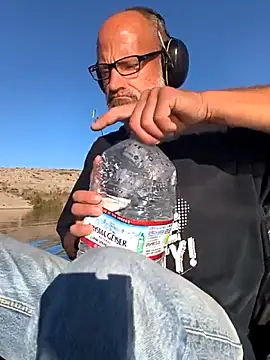 FloppyPickle4u online show from 02/07/26, 04:04