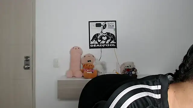 kaiine190 online show from 11/20/25, 07:20