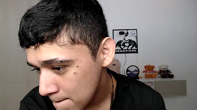 Snapshot of kaiine190 chatting on 01/19/26, 12:53 kaiine190 online show from 01/19/26, 12:53