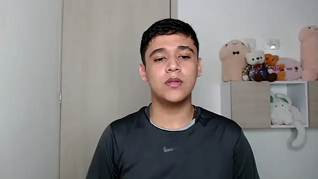 Snapshot of kaiine190 chatting on 02/05/26, 06:09 kaiine190 online show from 02/05/26, 06:09