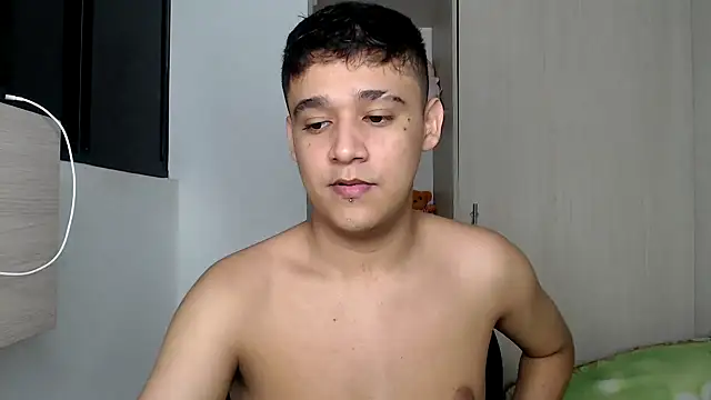 Snapshot of kaiine190 chatting on 03/03/26, 05:58 kaiine190 online show from 03/03/26, 05:58