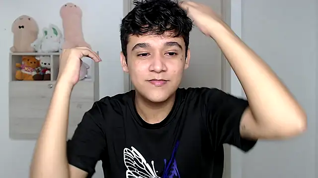 Snapshot of kaiine190 chatting on 12/22/25, 09:31 kaiine190 online show from 12/22/25, 09:31