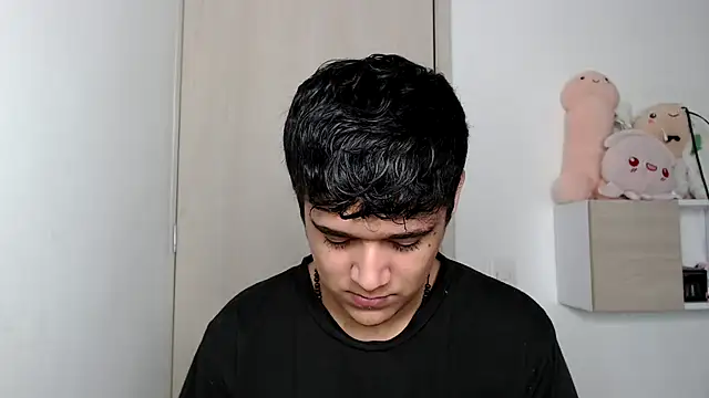 kaiine190 online show from 10/24/25, 11:09