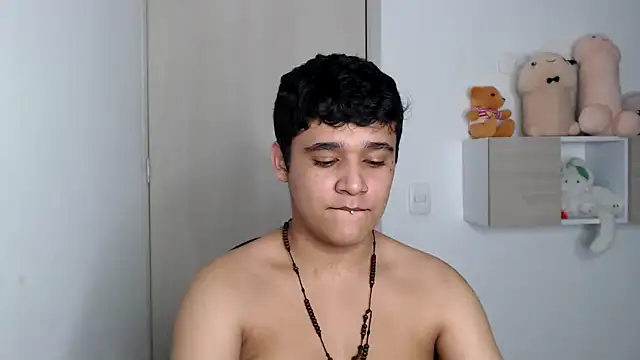 kaiine190 online show from 10/19/25, 11:02