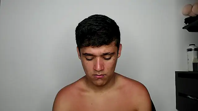 kaiine190 online show from 04/07/26, 06:48