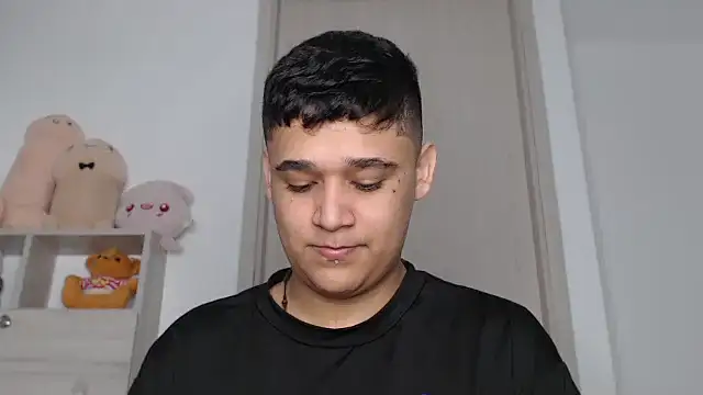 kaiine190 online show from 11/05/25, 07:11