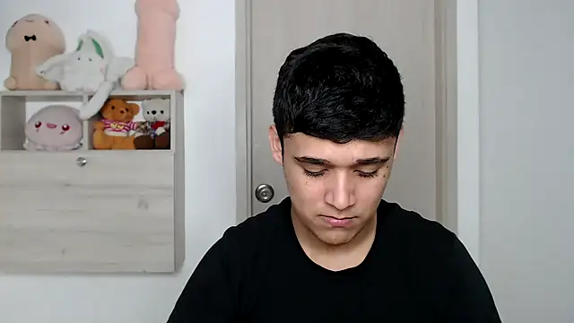 kaiine190 online show from 11/26/25, 07:14