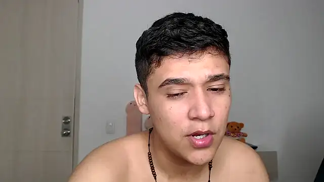 kaiine190 online show from 11/17/25, 05:33