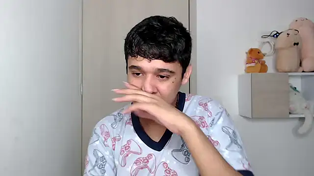 kaiine190 online show from 10/20/25, 06:48