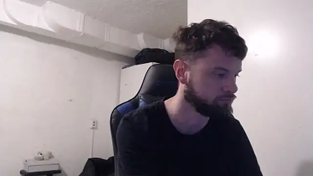 Talenjames4 online show from 11/11/25, 09:42