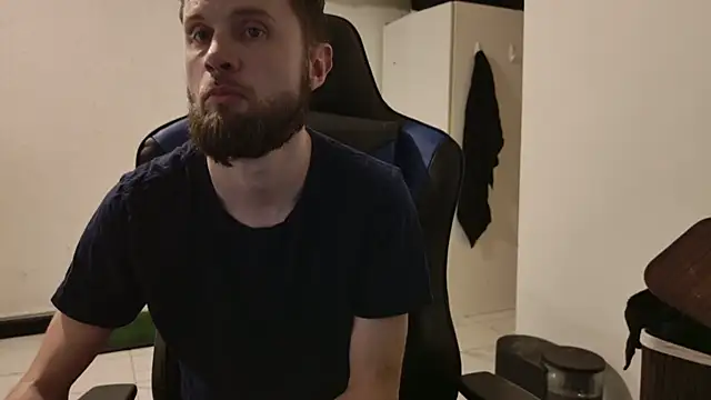 Talenjames4 online show from 12/05/25, 01:49