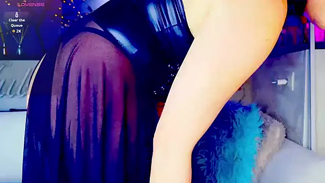  JuliaSpace  online show from 11/07/25, 04:55