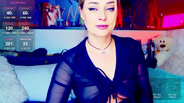  JuliaSpace  online show from 03/20/26, 05:36