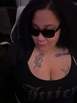 Juicyjordie online show from 04/10/26, 05:47