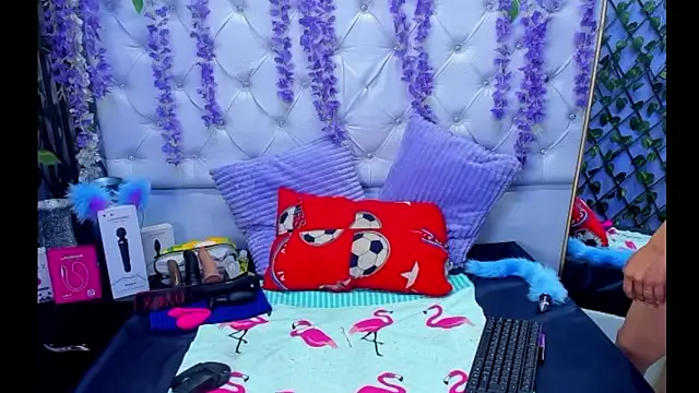 Snapshot of Brith_Adams chatting on 10/30/25, 02:21 Brith Adams online show from 10/30/25, 02:21