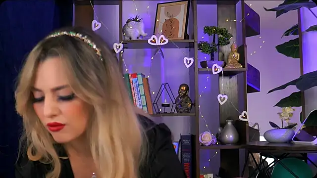 Snapshot of Bailey_Evans chatting on 10/05/25, 04:47 Bailey Evans online show from 10/05/25, 04:47