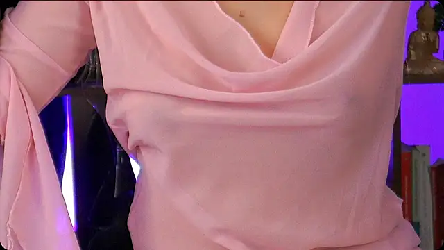 Snapshot of Bailey_Evans chatting on 11/05/25, 06:27 Bailey Evans online show from 11/05/25, 06:27