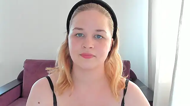 Snapshot of AlicePopsy chatting on 06/09/26, 04:41 AlicePopsy online show from 06/09/26, 04:41