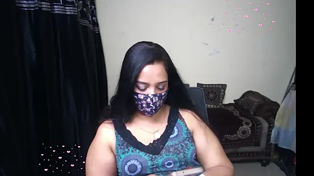 Arushisingh8888 online show from 04/21/26, 12:12