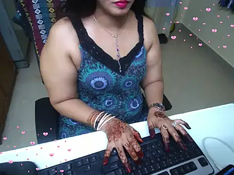 Snapshot of Arushisingh8888 chatting on 09/25/25, 11:05 Arushisingh8888 online show from 09/25/25, 11:05