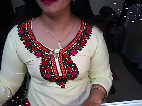 Arushisingh8888 online show from 01/19/26, 11:25