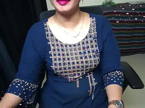 Arushisingh8888 online show from 12/04/25, 01:10