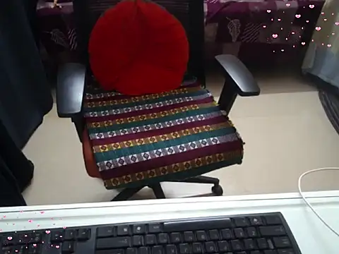 Arushisingh8888 online show from 12/20/25, 12:52