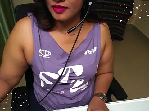 Arushisingh8888 online show from 11/08/25, 01:47