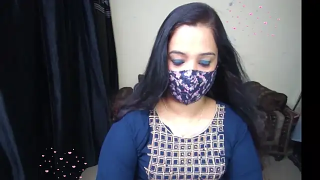 Arushisingh8888 online show from 04/24/26, 01:57
