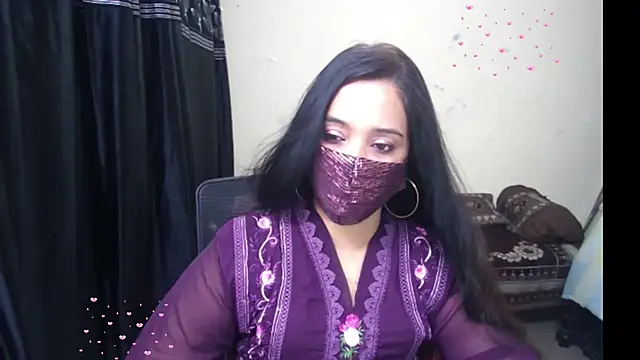Arushisingh8888 online show from 05/06/26, 12:31
