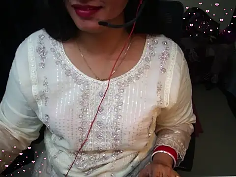 Arushisingh8888 online show from 01/18/26, 05:16