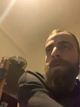 Snapshot of Antonio_Vatooo chatting on 01/17/26, 06:55 Antonio Vatooo online show from 01/17/26, 06:55