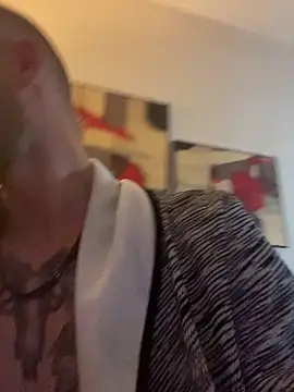 Antonio Vatooo online show from 11/10/25, 02:27