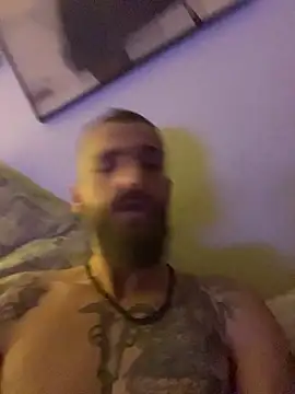 Antonio Vatooo online show from 11/09/25, 03:43