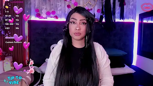 Neko Misaki online show from 11/12/25, 11:47