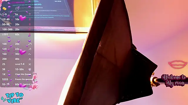 Neko Misaki online show from 09/11/25, 11:21