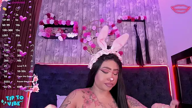 Neko Misaki online show from 04/05/26, 12:01