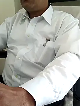 Snapshot of Hot-man39 chatting on 12/18/24, 06:10 Hot-man39 online show from 12/18/24, 06:10