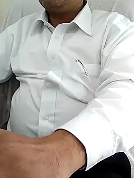 Snapshot of Hot-man39 chatting on 12/24/24, 09:06 Hot-man39 online show from 12/24/24, 09:06