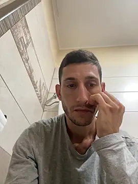 Gionnytav online show from 11/27/25, 04:35