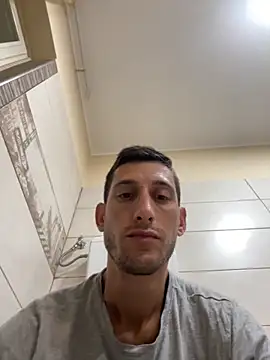 Gionnytav online show from 10/23/25, 03:38