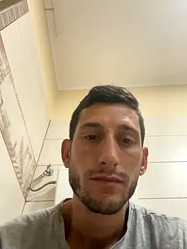 Gionnytav online show from 10/30/25, 04:44