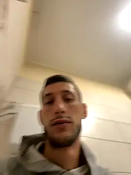 Gionnytav online show from 11/15/25, 07:23