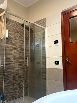 Gionnytav online show from 10/20/25, 03:45