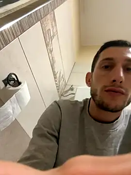 Gionnytav online show from 11/29/25, 07:58