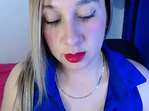 Dana idagiraldo37 online show from 02/19/25, 08:20