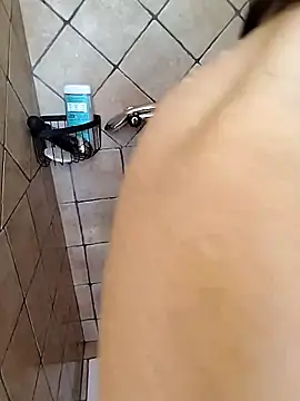 frenchsodomielover86 online show from 04/08/26, 10:39